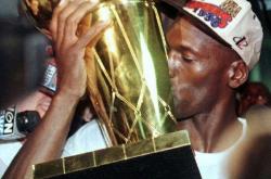 开云体育中国-乔丹的宣布退役让粉丝戏剧性的简单介绍