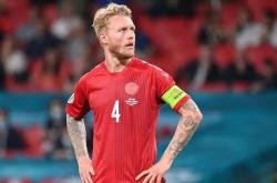 开云官网-球队内讧危机爆发，队长遭质疑声中失利的简单介绍