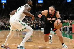 开云体育平台APP-黄蜂力克凯尔特人，威斯布鲁克一己之力扛起全队的简单介绍