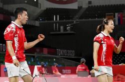 开云体育在线-韩国队绝杀日本队，黄鸭组合统治全场