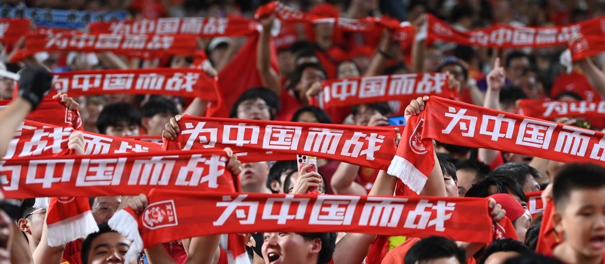 亚洲足球：一支实力雄厚的球队在比赛中全面优势的简单介绍