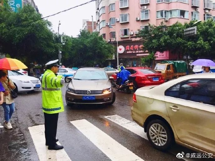 狂风暴雨！球队士气高昂冲向胜利的简单介绍