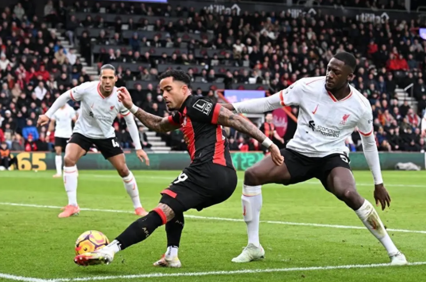 利物浦主场告捷,英超领跑优势扩大 利物浦主场告捷,英超领跑优势扩大