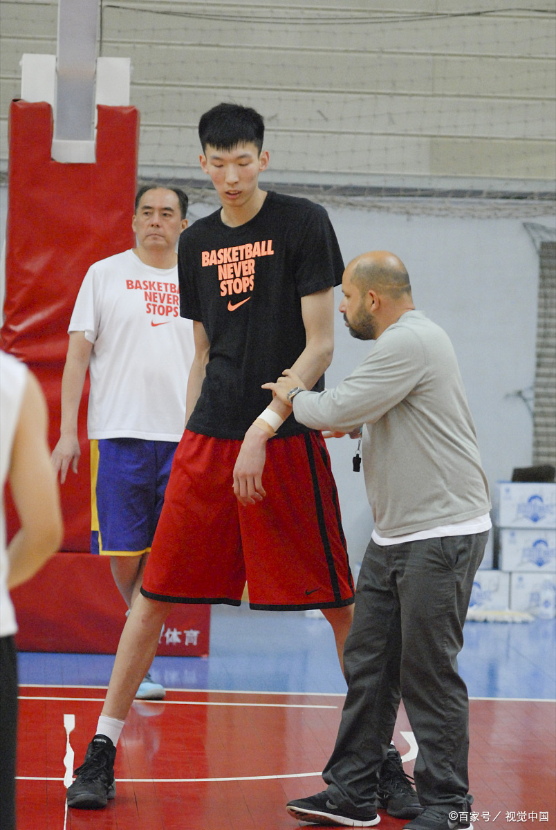 步行者鏖战掘金,周琦扛起全队的简单介绍 步行者鏖战掘金,周琦扛起全队的简单介绍