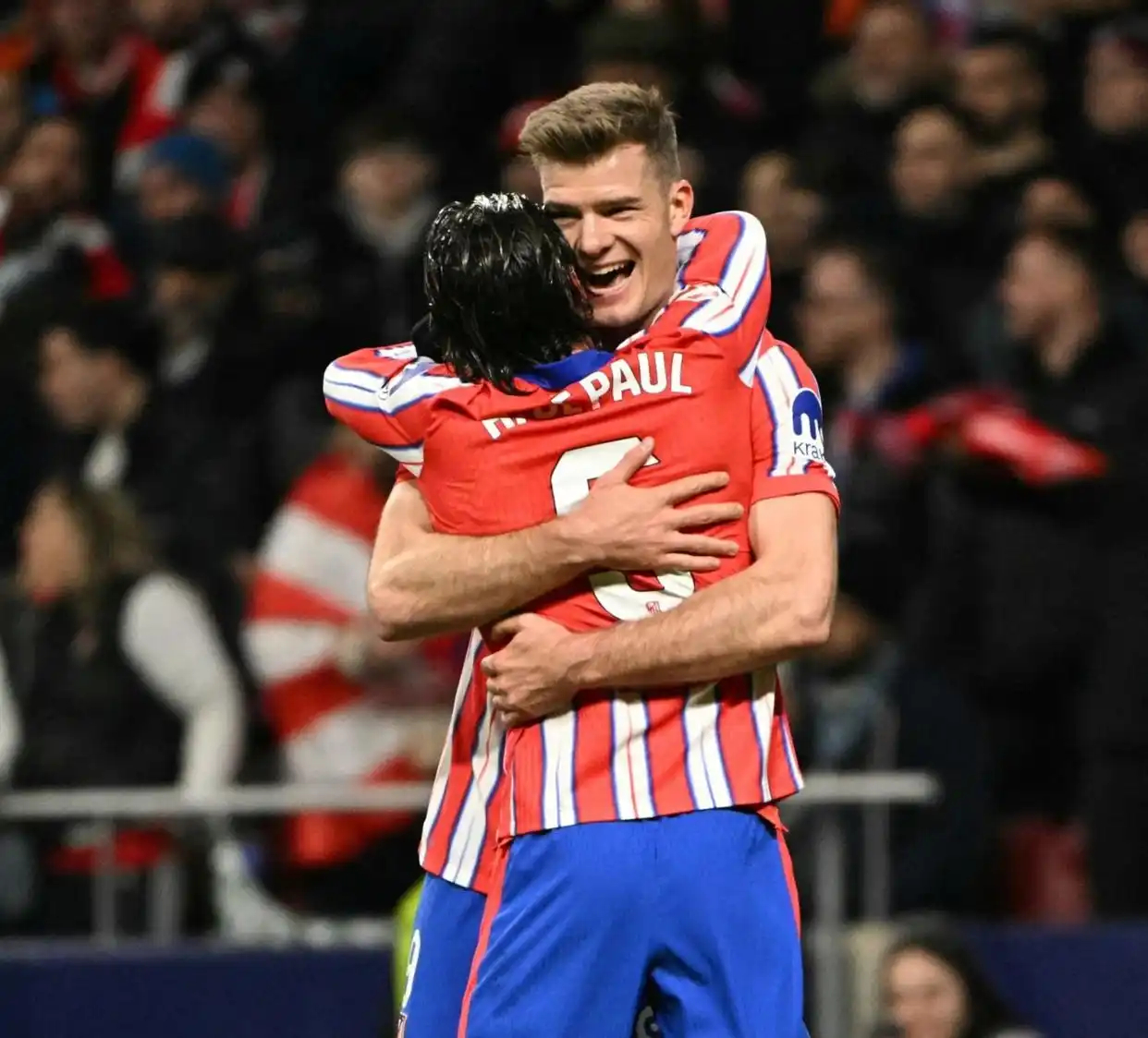 多特蒙德力克曼城,莱万扛起全队 多特蒙德力克曼城,莱万扛起全队